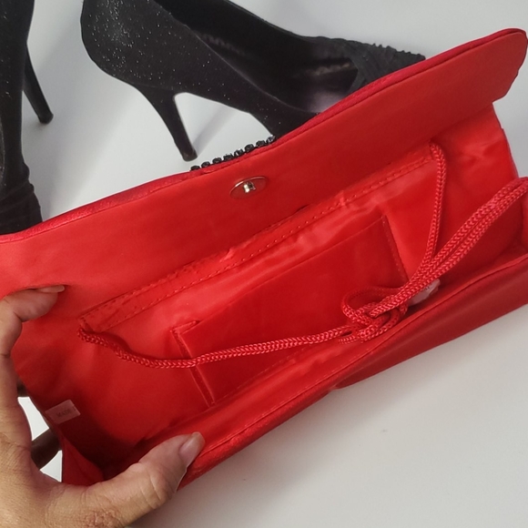 Lulu Townsend Peep Toe Pumps/Red Clutch - Picture 7 of 11